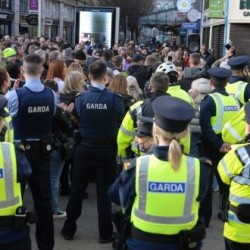 Protest w Cork przeciwko restrykcjom
