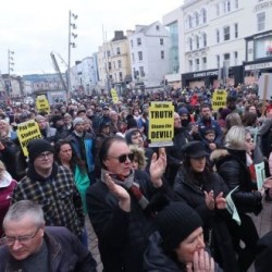 Pół setki protestujących w Cork