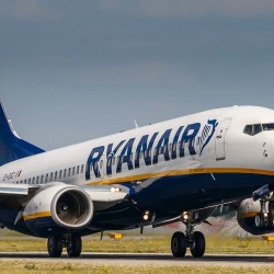 Ryanair nie mógł wpuścić pasażerów, samolot odleciał pusty