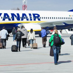 Ryanair być może będzie przewozić tylko zaszczepionych