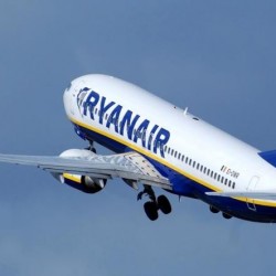 Ryanair przewiózł w styczniu 7 mln pasażerów. Mniej niż w grudniu