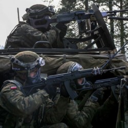 Wojska NATO, czyli również polskie, nie pojadą na Ukrainę