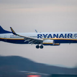 Ryanair podniósł ceny biletów dla uchodźców z Ukrainy