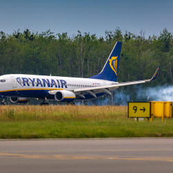 Ryanair lądował w Hiszpanii zamiast w Portugalii