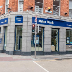 Ulster Bank zamyka konta i wycofuje się z rynku