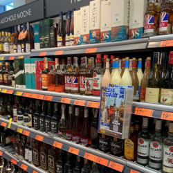 Dziewięć krajów UE protestuje przeciwko irlandzkim etykietom zdrowotnym na alkoholach