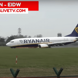 Awaria podwozia samolotu Ryanair przy lądowaniu w Dublinie