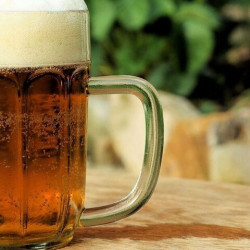 Irlandia będzie ostrzegać o szkodliwości alkoholu. Inne kraje protestują
