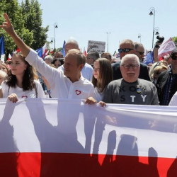 Co najmniej 300 tysięcy uczestników Marszu 4 czerwca w Warszawie