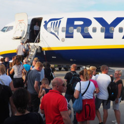 Ryanair: Skreślamy jedną piątą lotów z Modlina. To efekt zmiany opłat na lotnisku