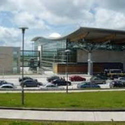 Czas parkowania na lotnisku w Cork skrócony do 5 minut