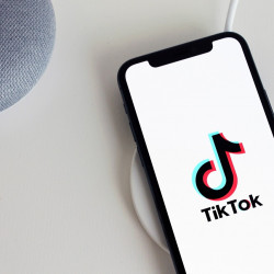 Irlandia nakłada ogromną karę na TikToka