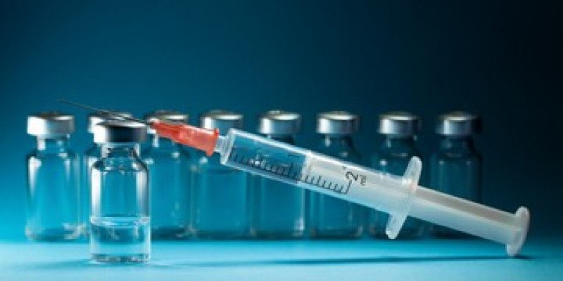 Po 19 lipca niezaszczepionym nadal będą potrzebne testy do podróży zagranicznych