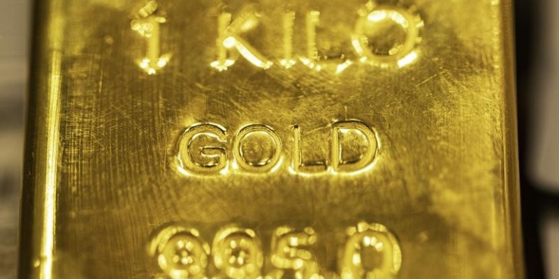 Irlandia dokupuje złota