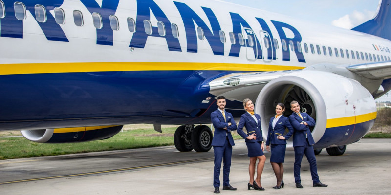 Ryanair w czerwcu odwołał 900 lotów