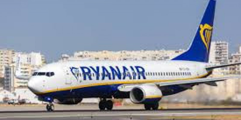 Ryanair na święta przeniesie część lotów z lotniska w Dublinie