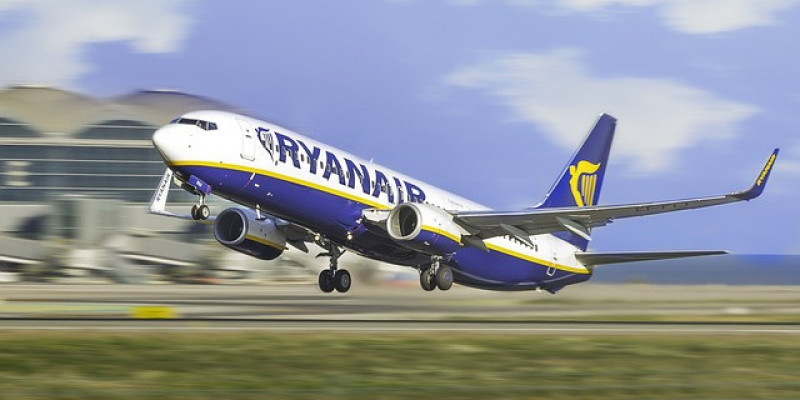 Ryanair odwołał loty, a potem je przywrócił