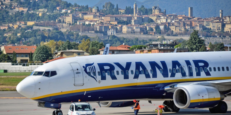 Ryanair oskarżył biura podróży o nieuczciwe działania