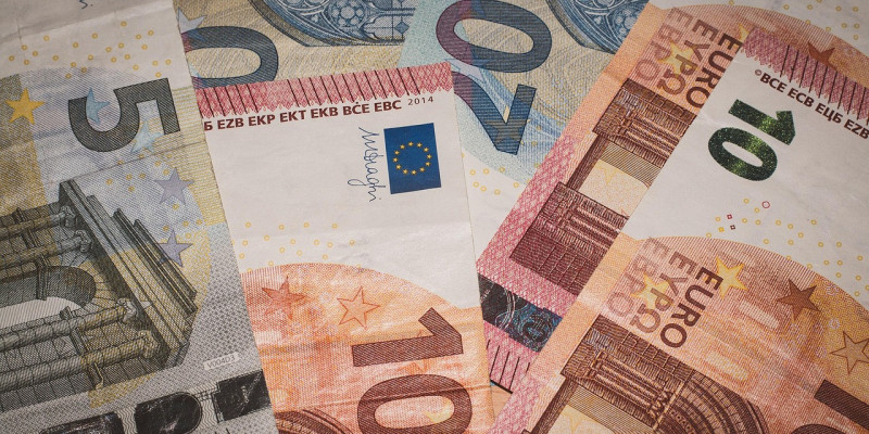 Irlandia przewiduje niższe przychody z podatku od osób prawnych w tym roku